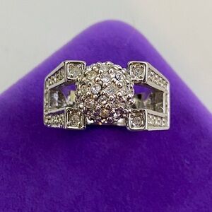 💛 Vintage Silver Tone Pavé Crystal Dome Ring | Statement Cluster Design